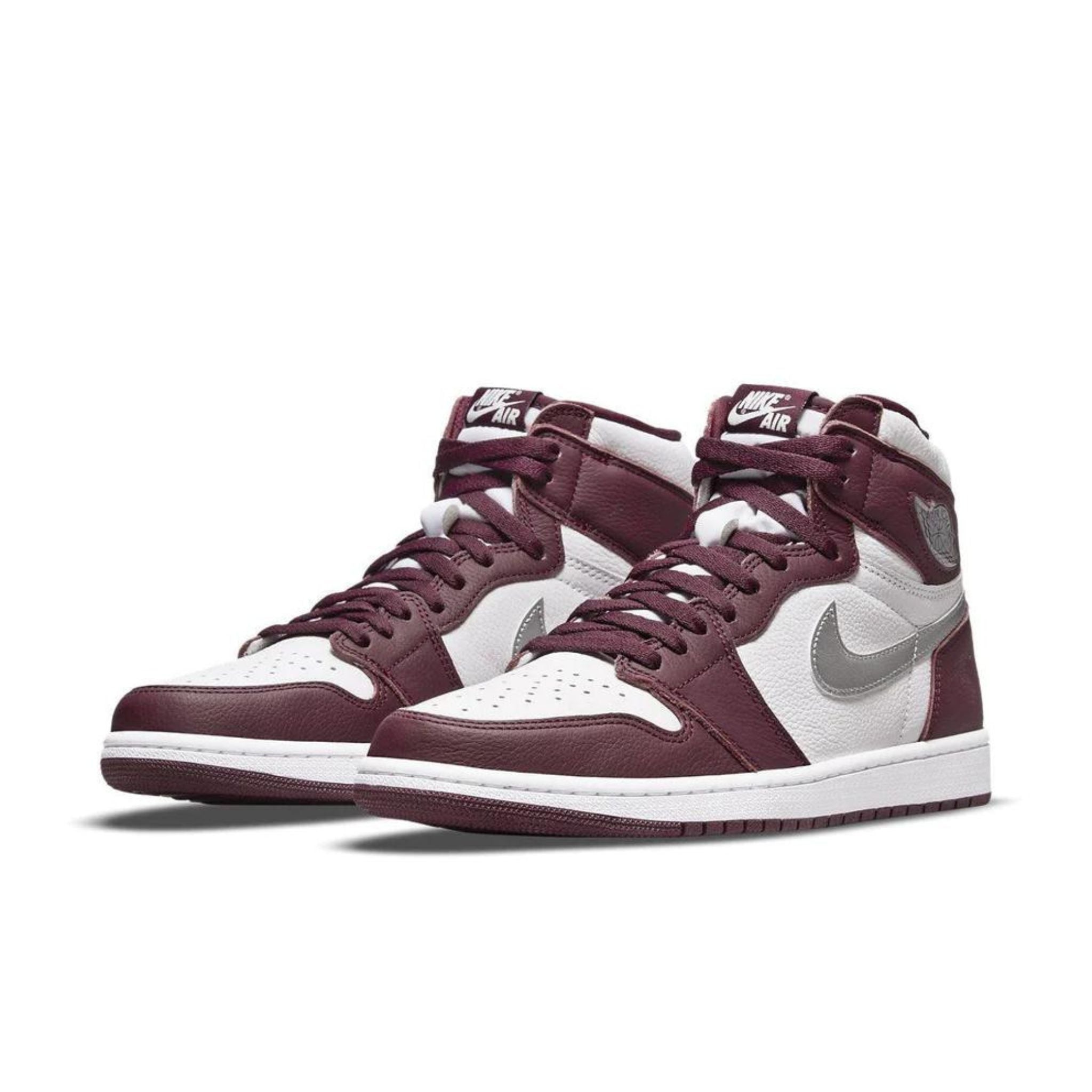 Nike Air Jordan 1 Retro High OG Bordeaux